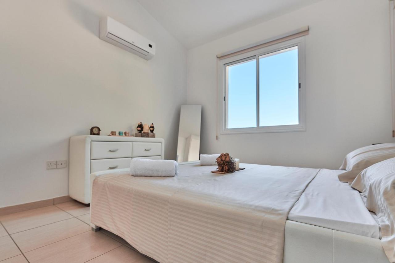 Bungalow Casa Bonita By Ezoria Villas Coral Bay Luaran gambar